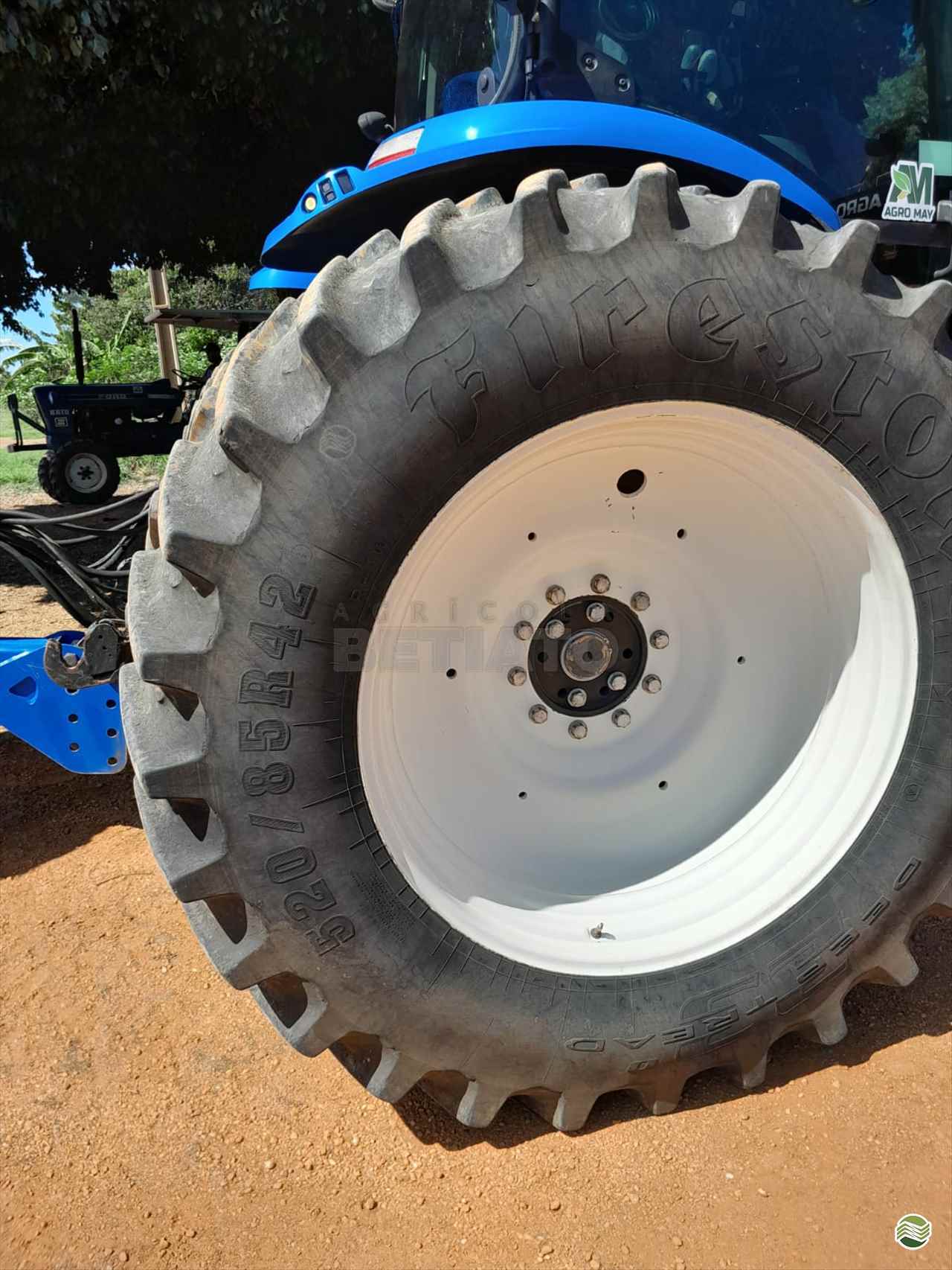 TRATOR NEW HOLLAND NEW T7 245 Tração 4x4 Agrícola Betiato CAMPO VERDE MATO GROSSO MT